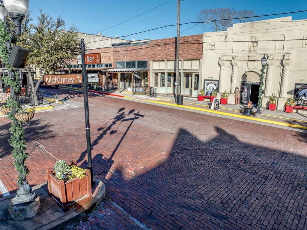 107 S Main Street Property Photo 39