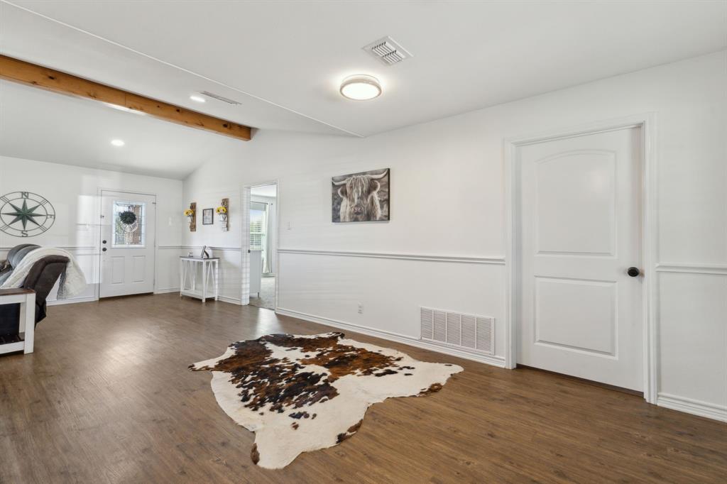 2068 W Us Highway 69 Property Photo 17