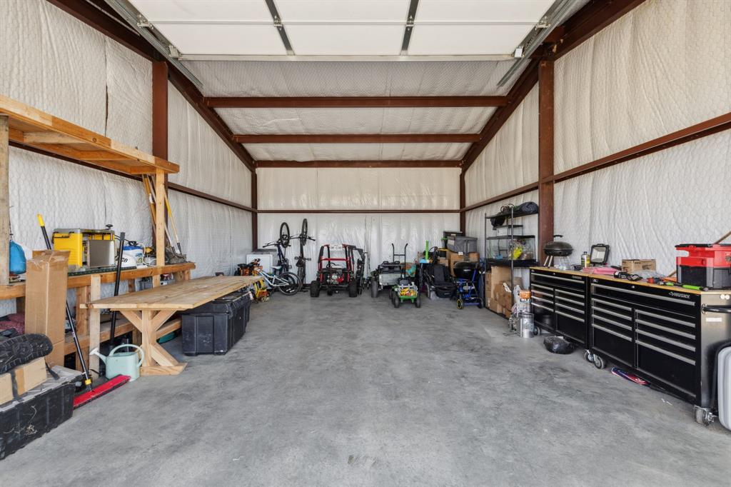 2068 W Us Highway 69 Property Photo 32