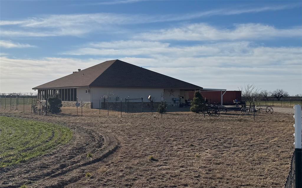4350 Fm 2111 Property Photo