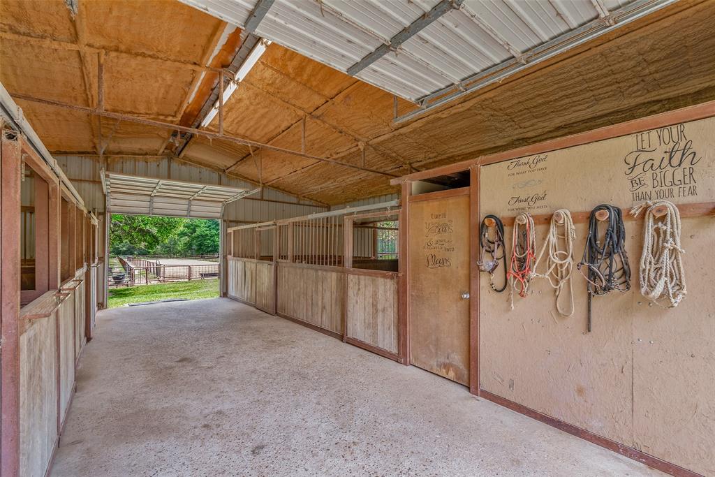 8381 State Hwy 75 Property Photo 4