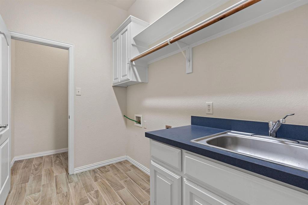 118 Crosshair Court Property Photo 31