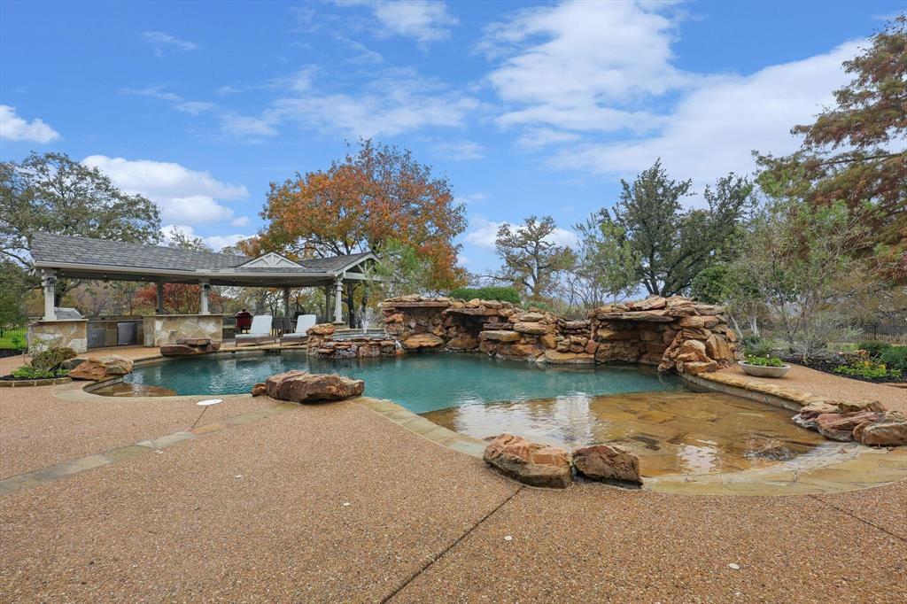 1357 Saddlebrook Court Property Photo 34