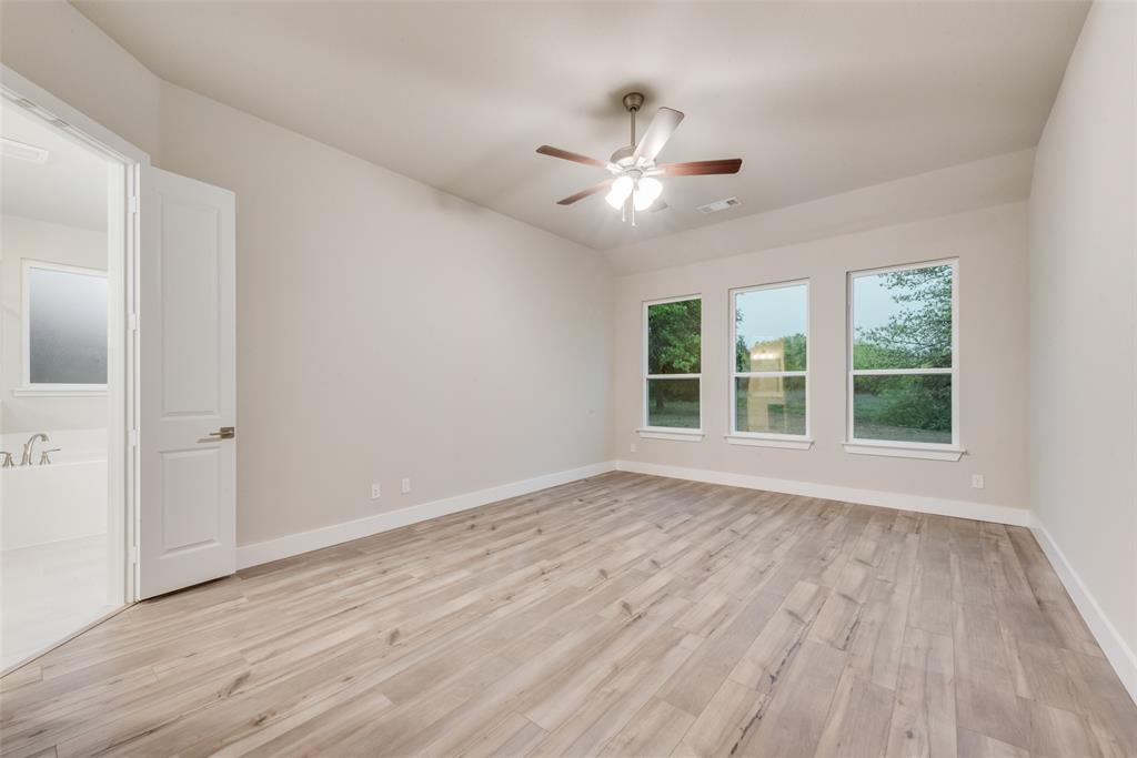 2105 Crystal Palace Boulevard Property Photo 31