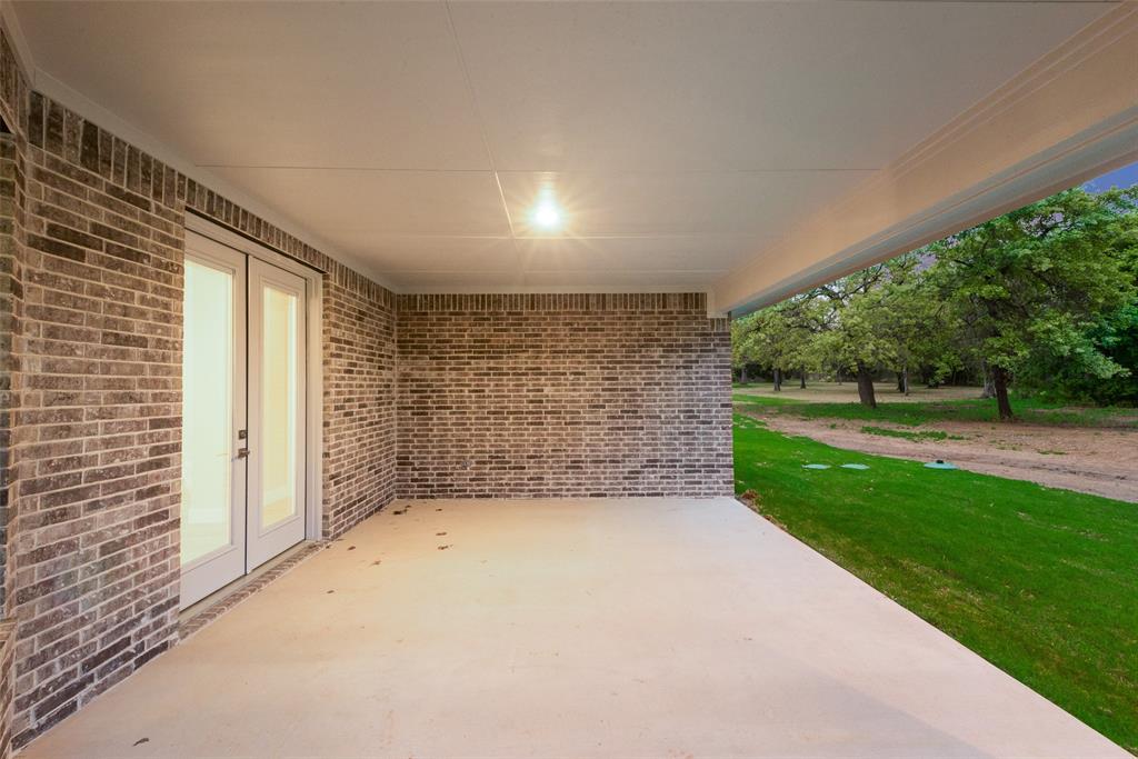 2105 Crystal Palace Boulevard Property Photo 34