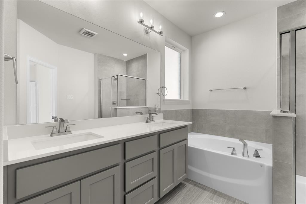 1234 Redcoat Property Photo 13