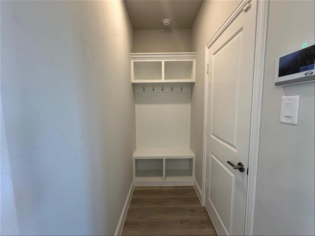 1234 Redcoat Property Photo 24
