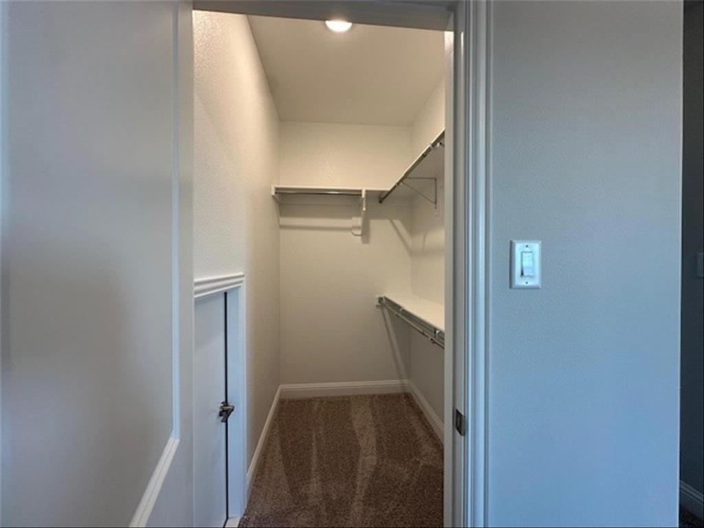 1234 Redcoat Property Photo 25
