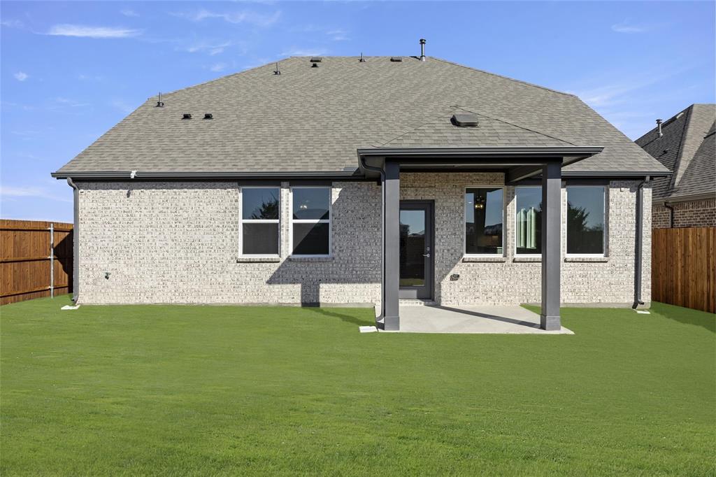 1234 Redcoat Property Photo 28