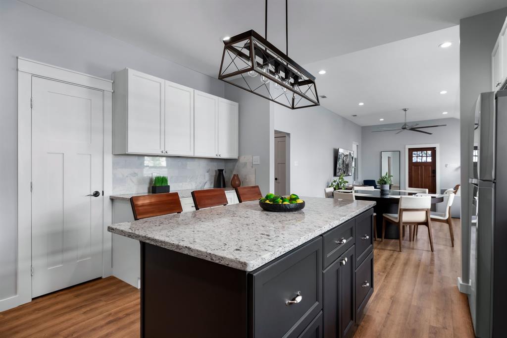 1004 S Montreal Avenue Property Photo 13