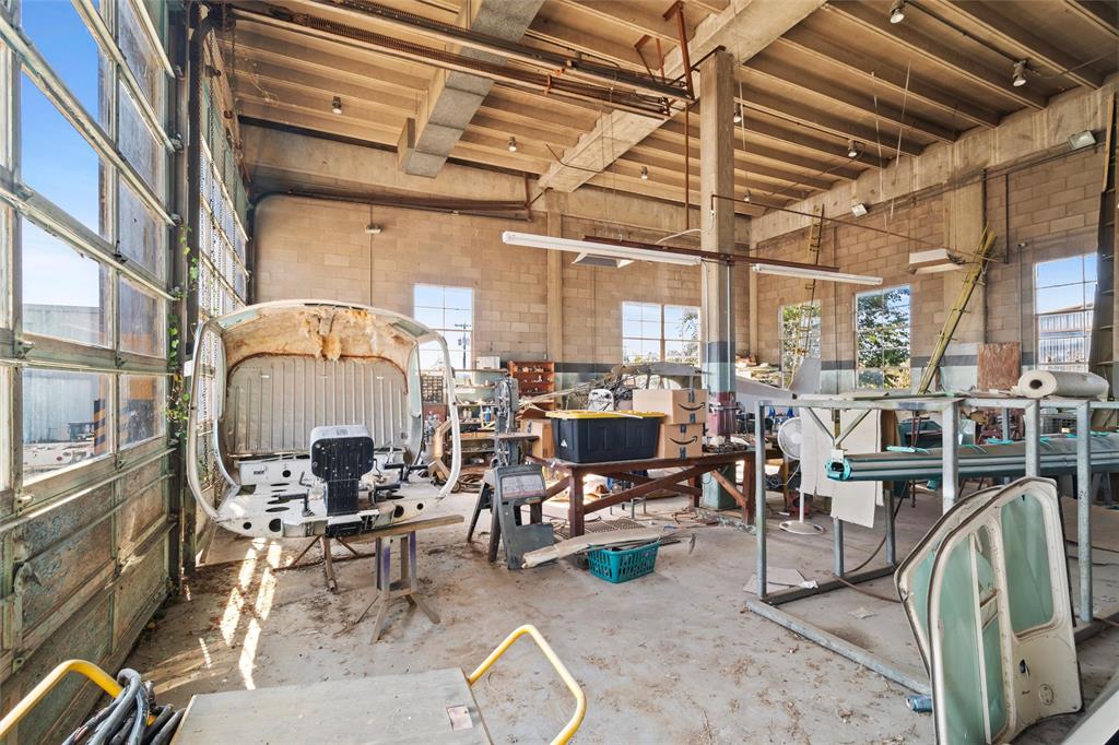 517 Grant Road Property Photo 35