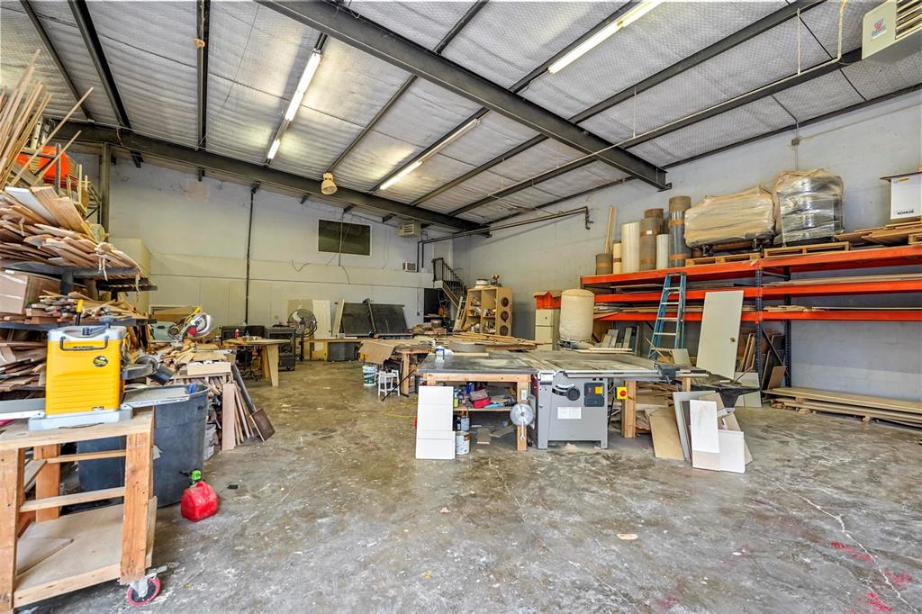 10350 Scyene Road Property Photo 10