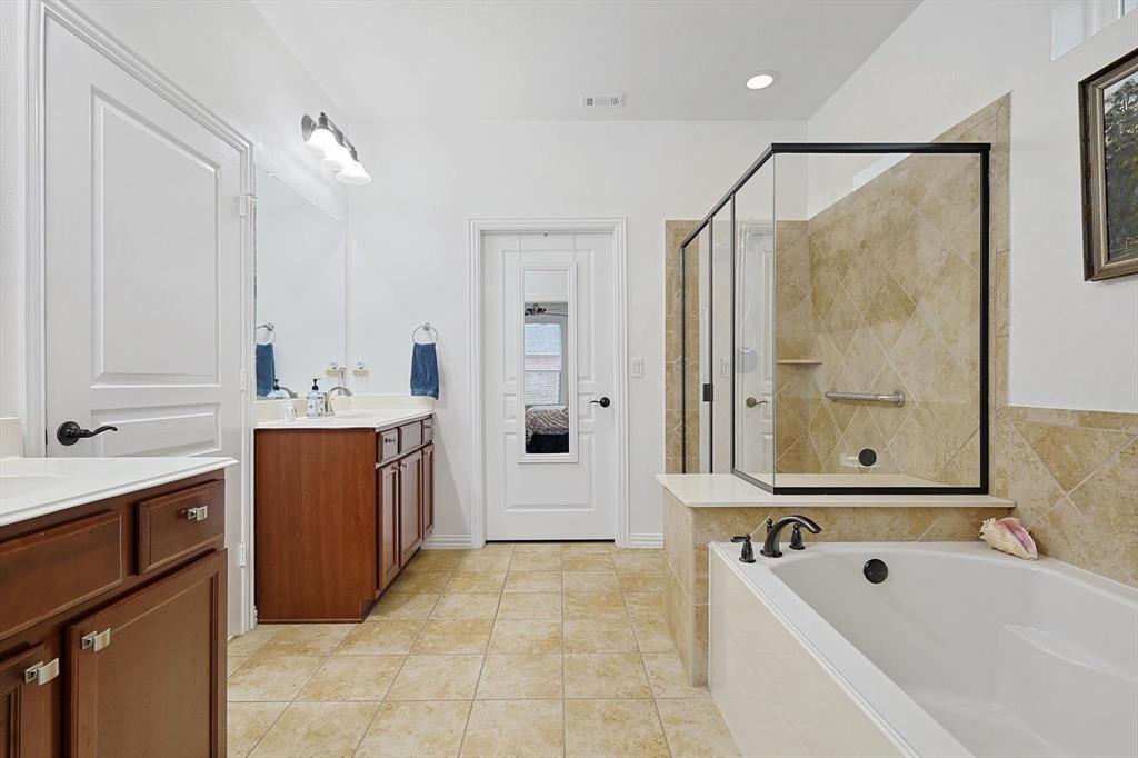 7315 Trull Brook Lane Property Photo 18