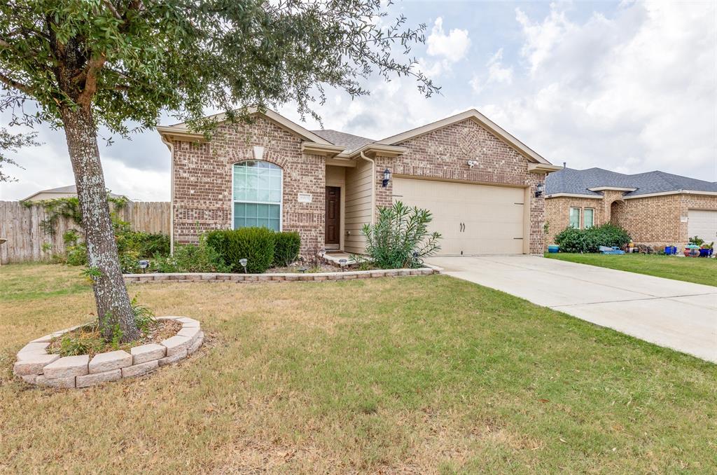 8901 Highland Orchard Drive Property Photo 1