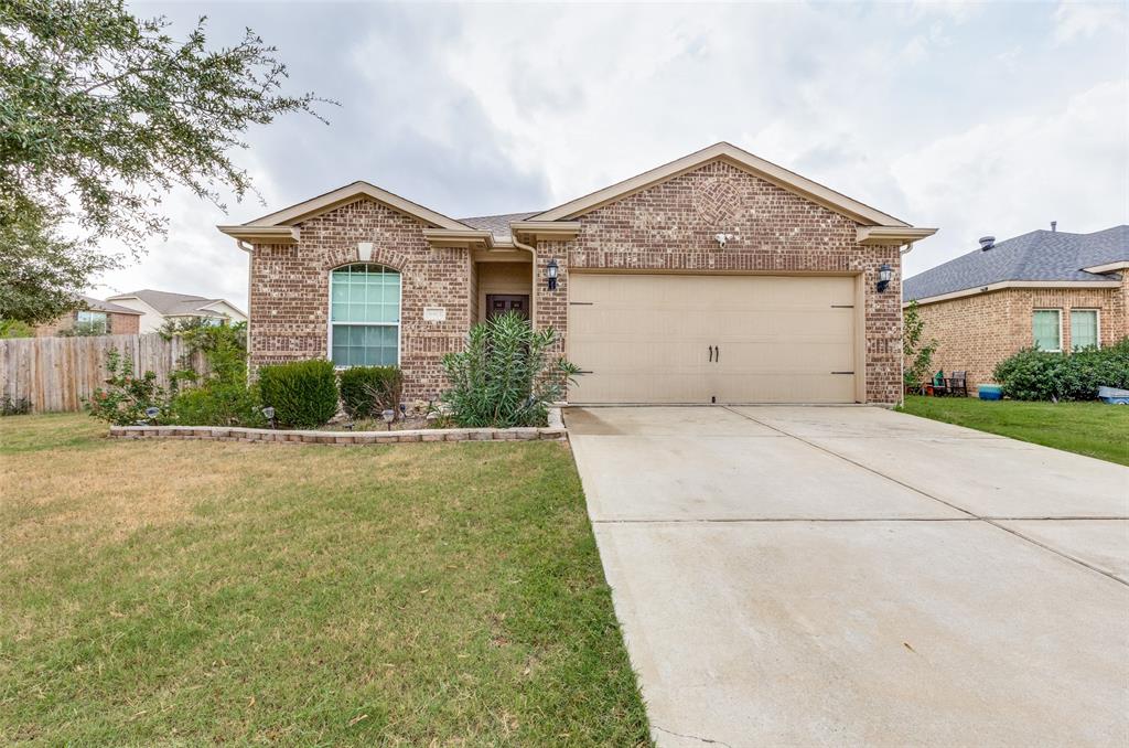 8901 Highland Orchard Drive Property Photo 2