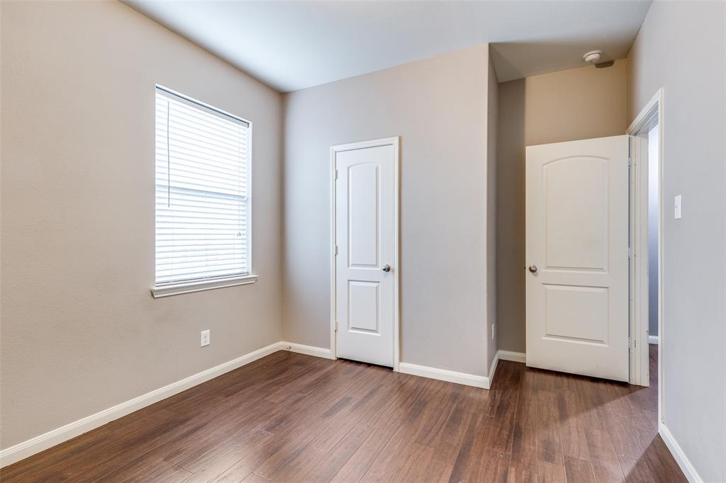 8901 Highland Orchard Drive Property Photo 14