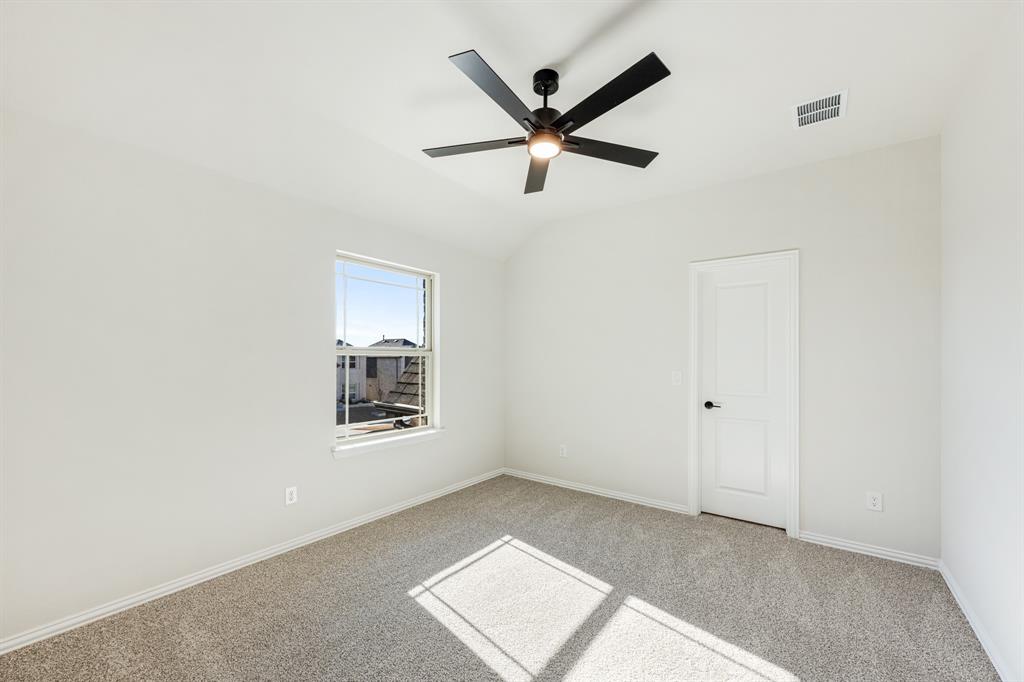 1021 Waverly Drive Property Photo 34