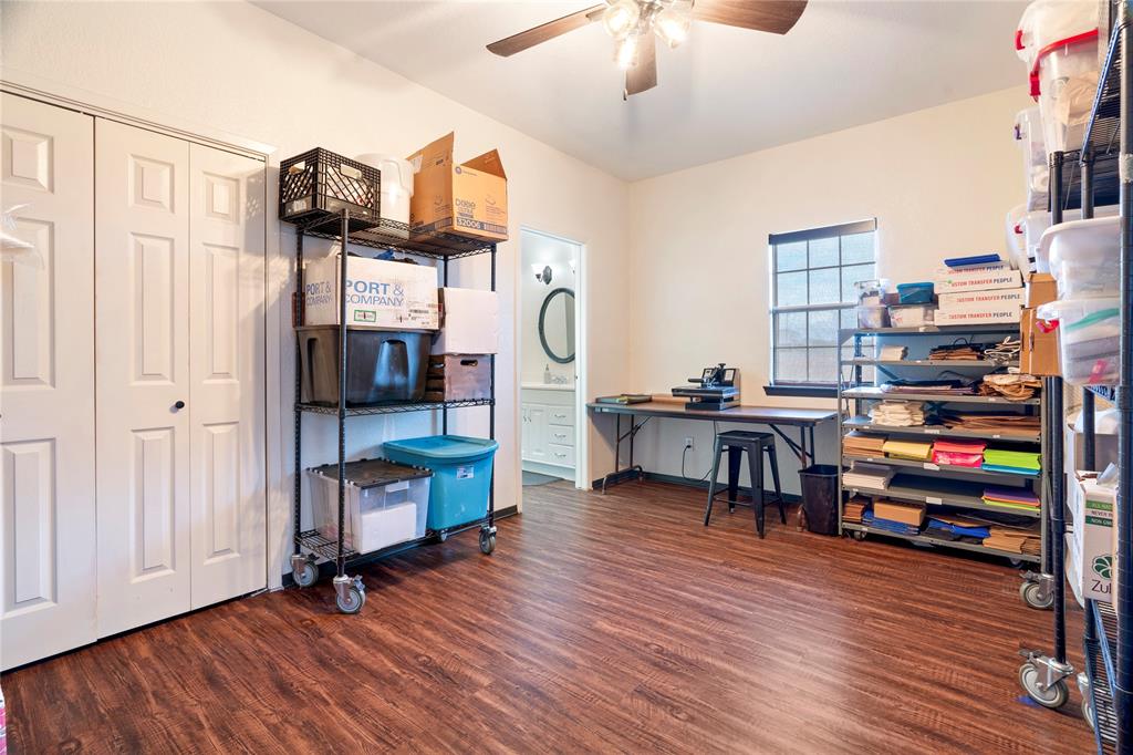 5528 Fm933 Property Photo 18