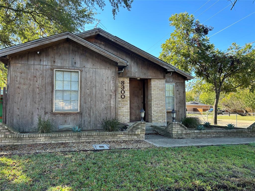 8300 Maddox Street Property Photo