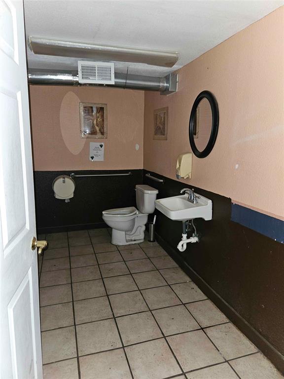 1308 E Wise Street Property Photo 10