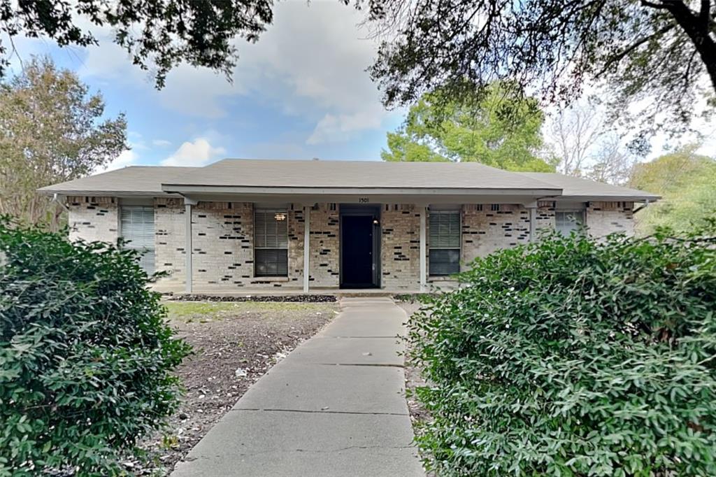 1501 Rocky Cove Circle Property Photo 1