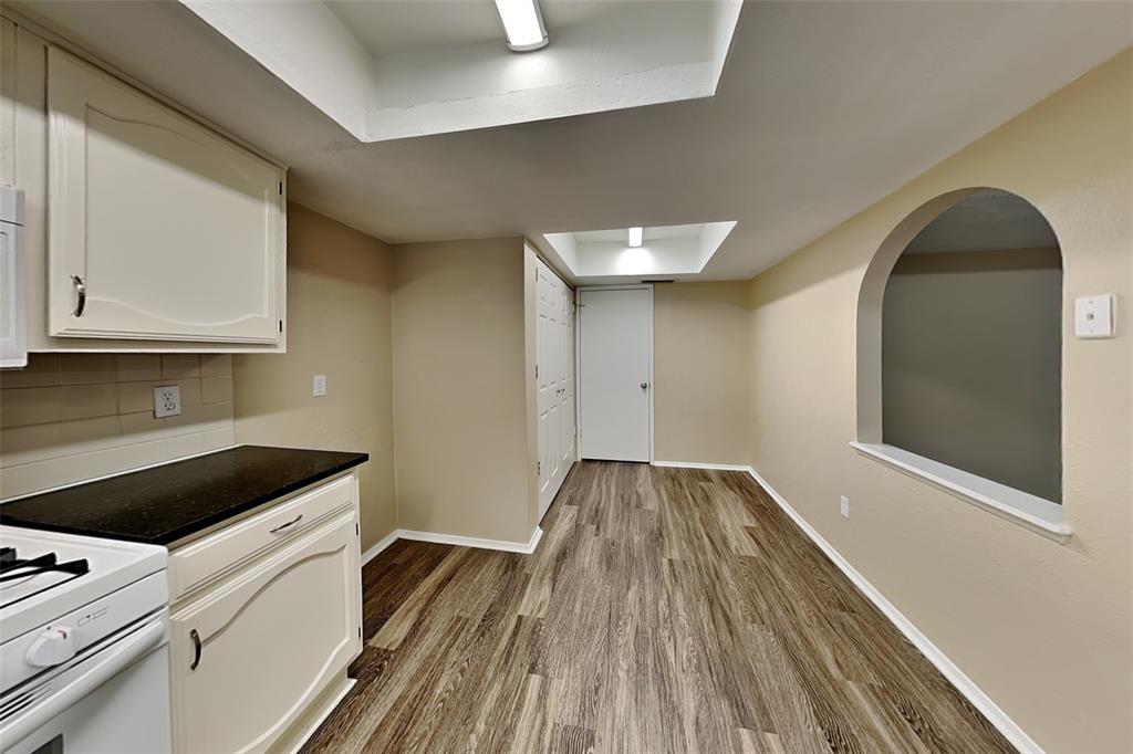 1501 Rocky Cove Circle Property Photo 7