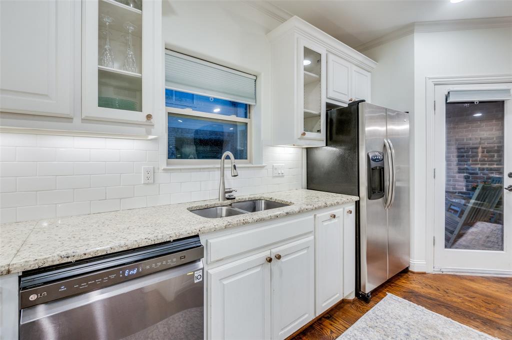 3421 Normandy Avenue Property Photo 8