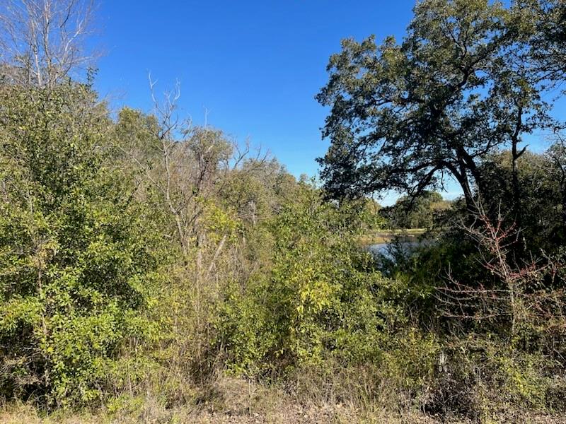 68 April Cove Property Photo 1