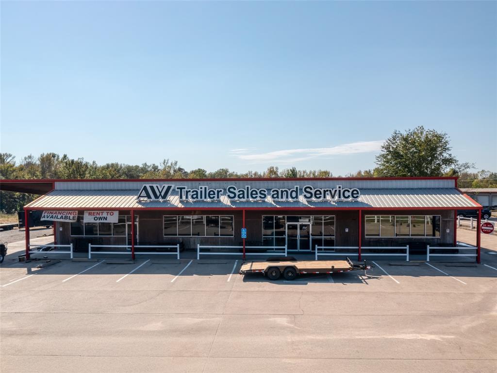 10397 Us Highway 69 Property Photo 1
