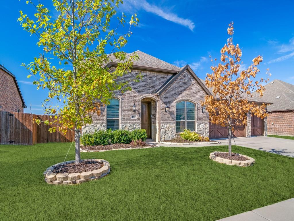 2317 Llano Drive Property Photo 1