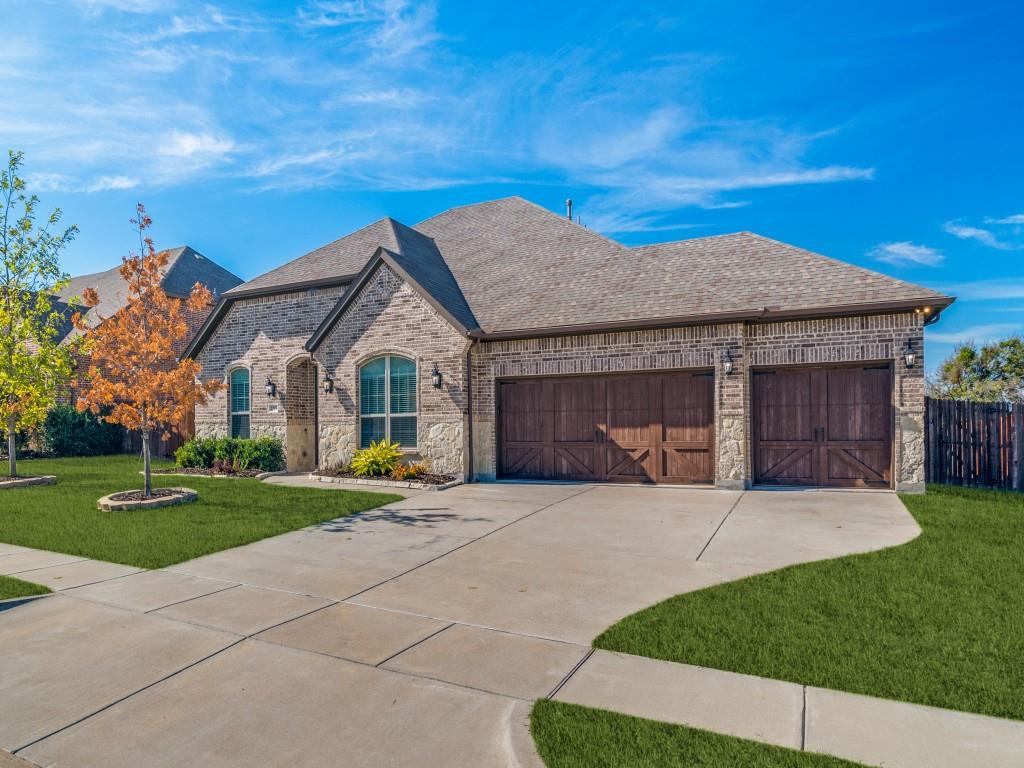 2317 Llano Drive Property Photo 2