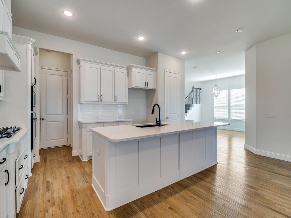 2317 Llano Drive Property Photo 8