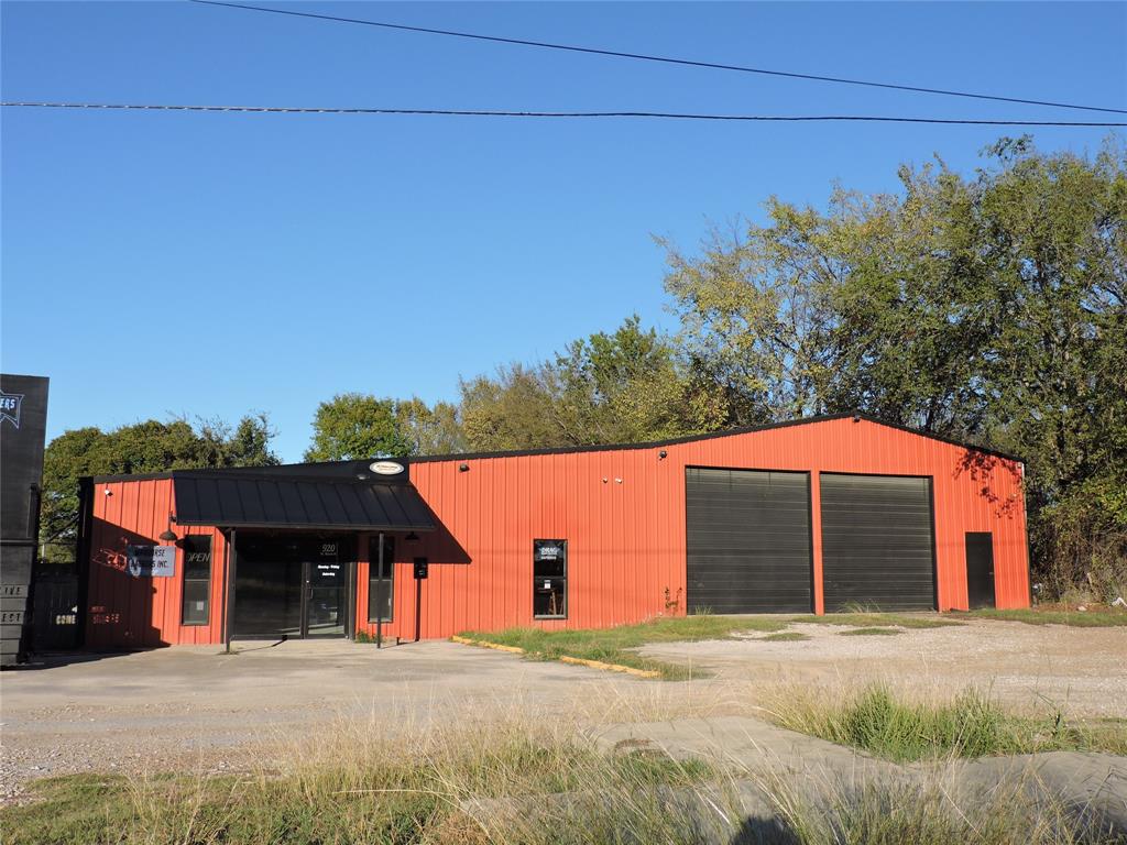 920 W Mason Street Property Photo 1