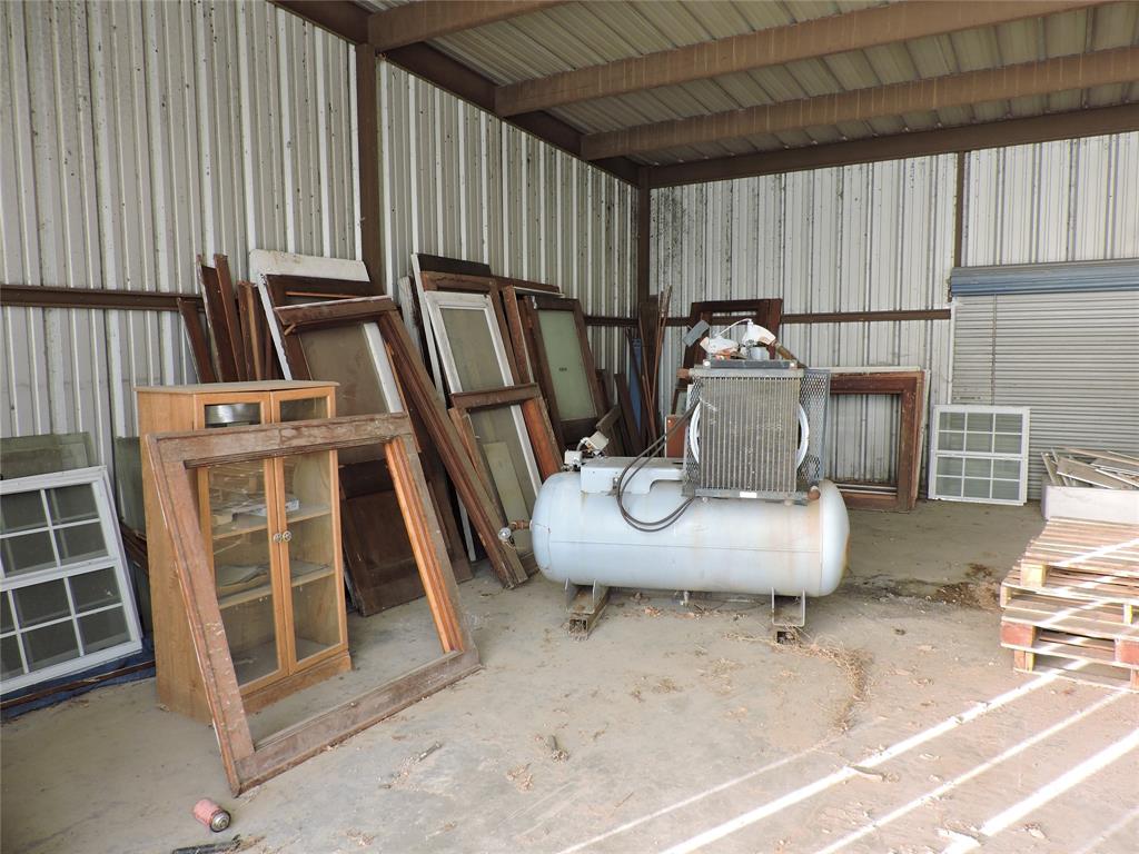 920 W Mason Street Property Photo 25
