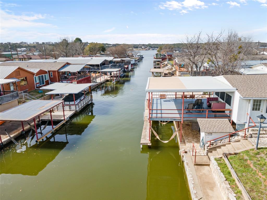 6524 Ashley Court Property Photo 4
