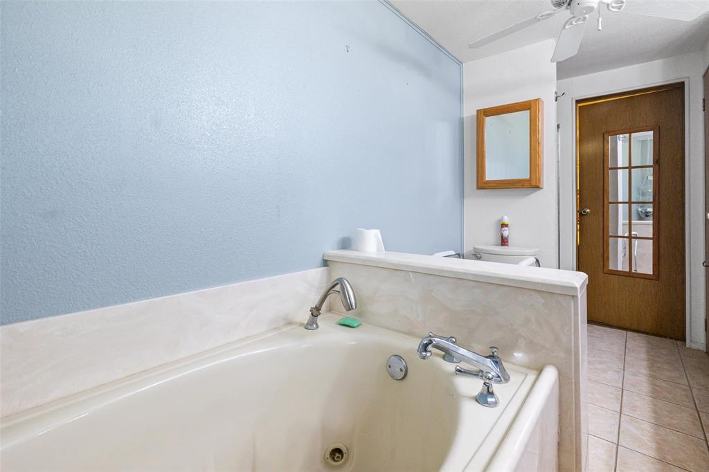 6524 Ashley Court Property Photo 35