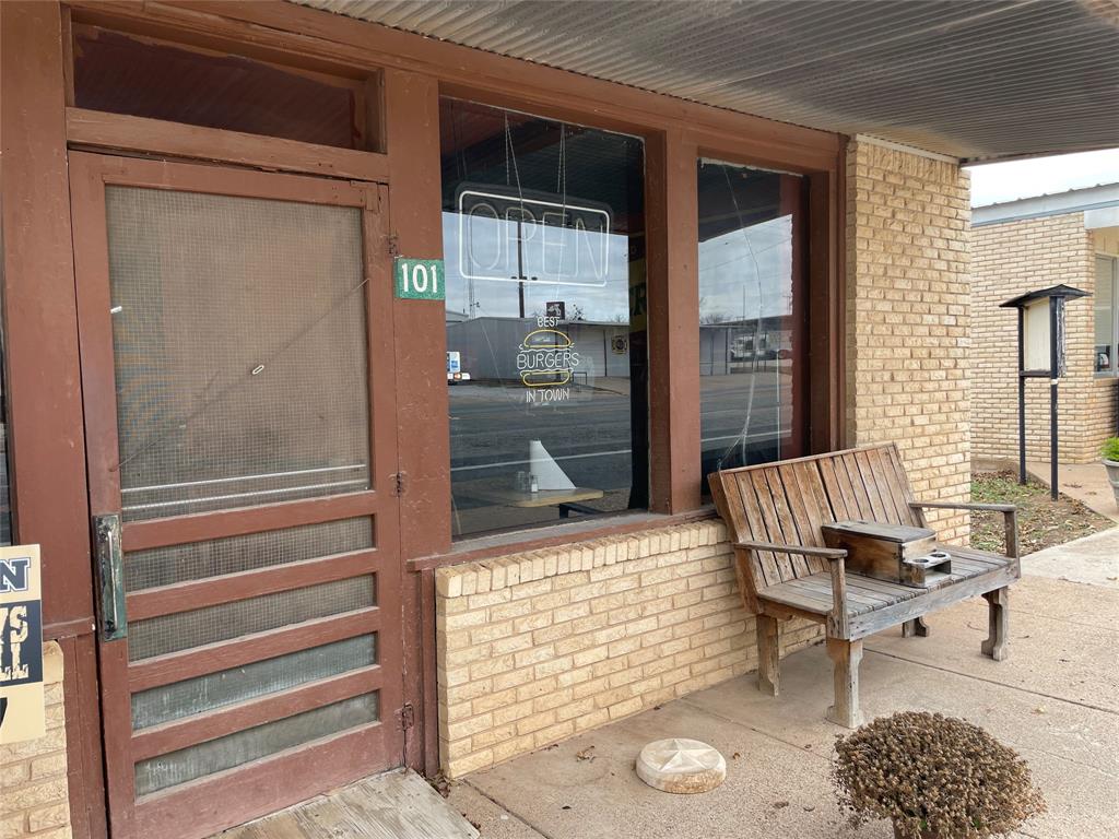 101 N Us Highway 183 Highway Property Photo 20