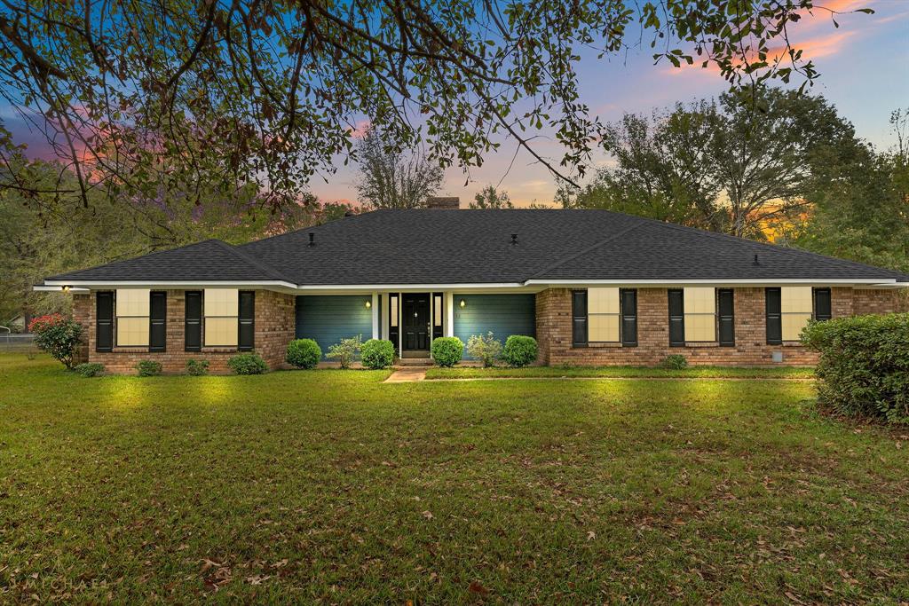 7553 Beebe Drive Property Photo