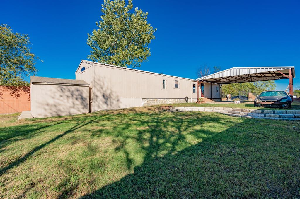 3032 Crest Pointe Drive Property Photo 4
