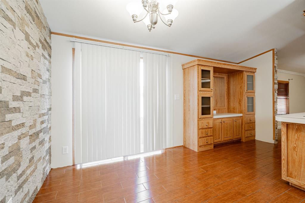 3032 Crest Pointe Drive Property Photo 13