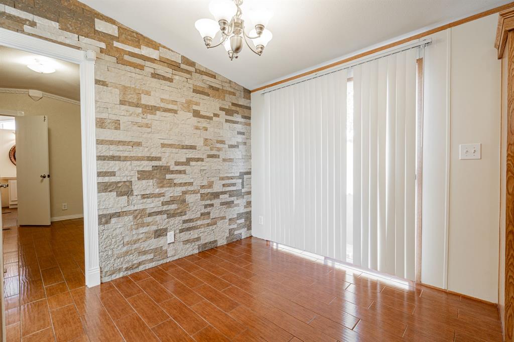3032 Crest Pointe Drive Property Photo 16