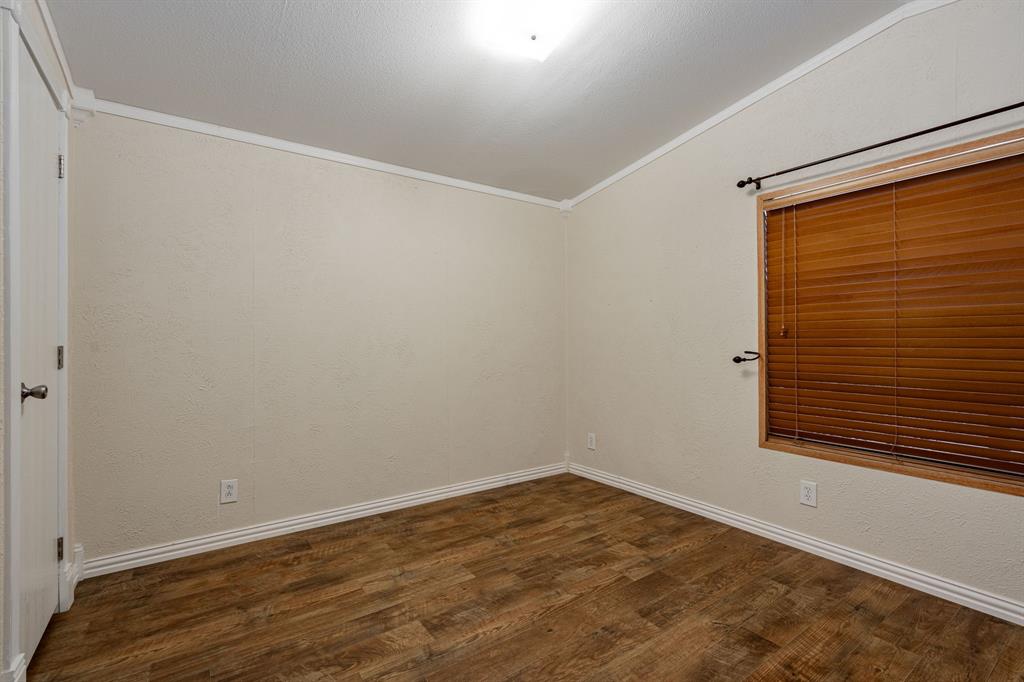 3032 Crest Pointe Drive Property Photo 23