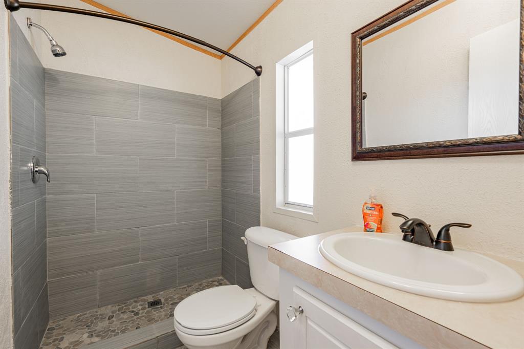 3032 Crest Pointe Drive Property Photo 25