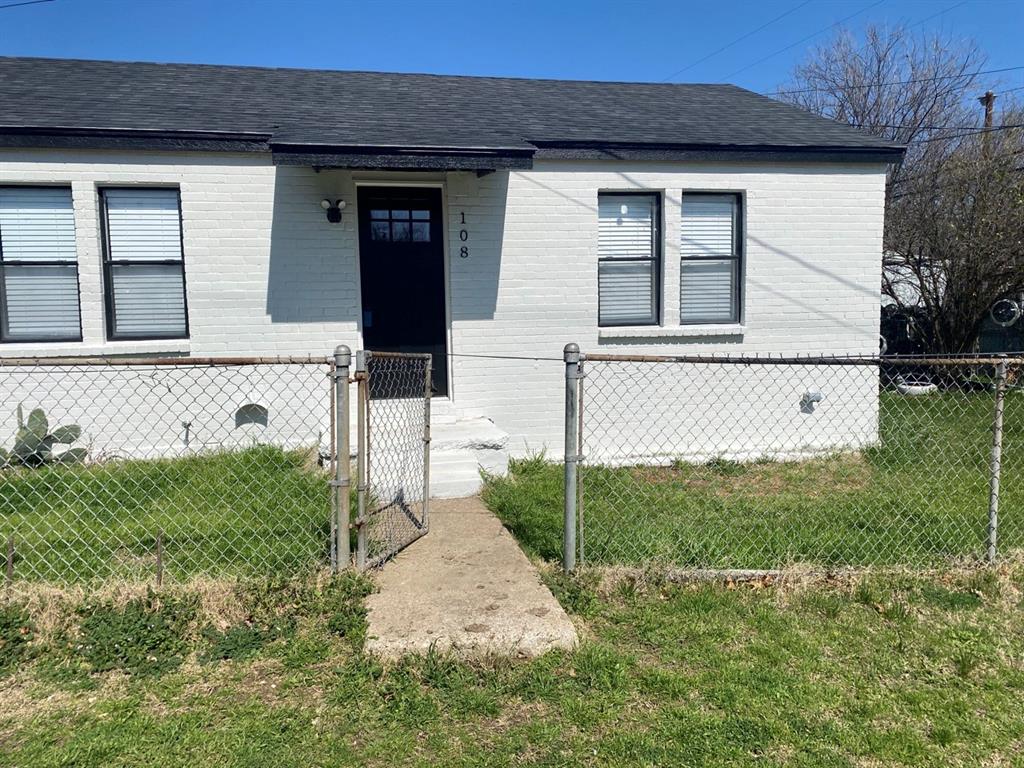 108 Nw 30th Street Property Photo