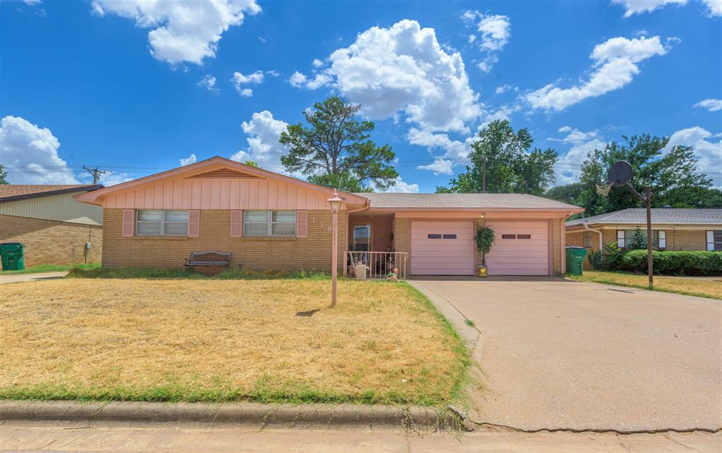 118 Highland Drive Property Photo