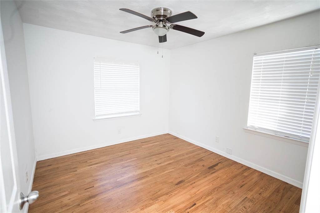 4014 W Walnut Street Property Photo 9