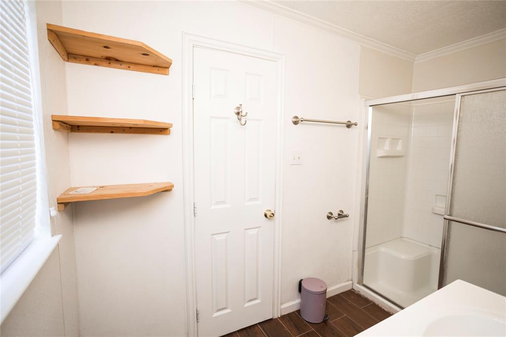 4014 W Walnut Street Property Photo 16