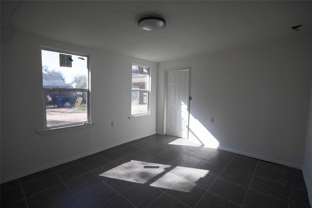 4014 W Walnut Street Property Photo 20