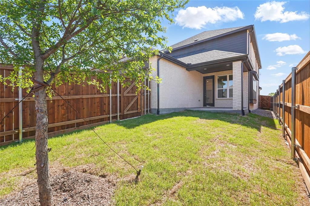 7416 Moon Chase Trail Property Photo 25