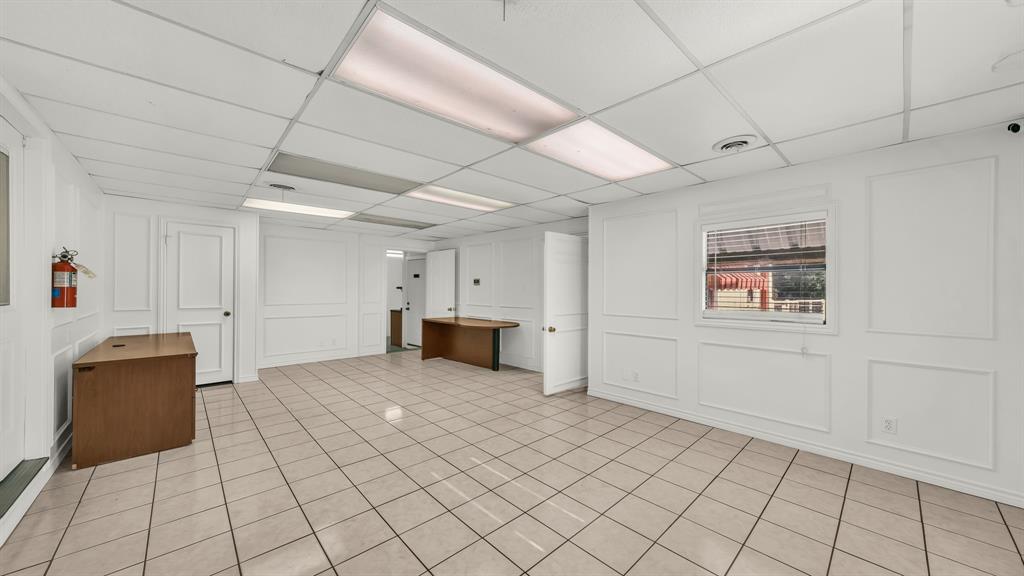 113 S Line Street Property Photo 5